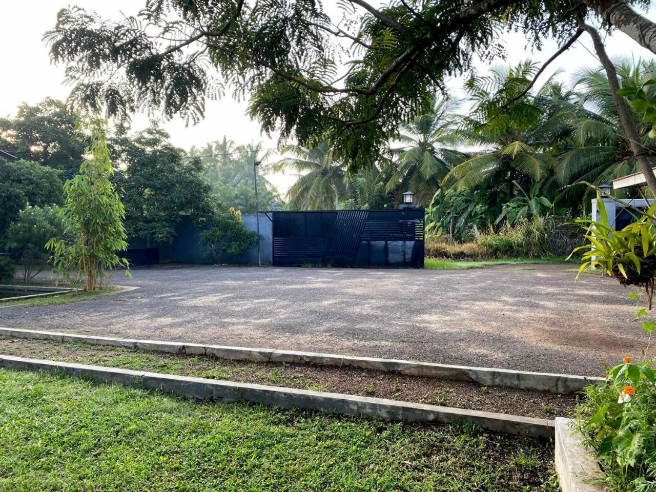 Athyantha Resort أنرادابورام المظهر الخارجي الصورة