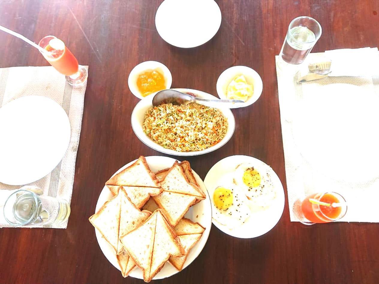 Athyantha Resort أنرادابورام المظهر الخارجي الصورة